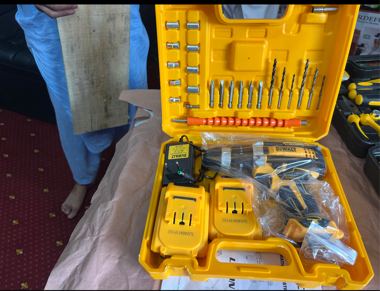 DeWalt Lott imported 24 V Rechargeable Drill machine .Tools Box Screwdriver 2 lithium battery