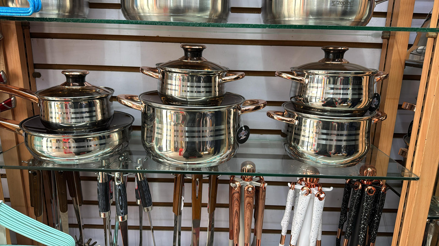 Lott imported 12 pieces cookware set . High Quality capsule Base . Stainless steal