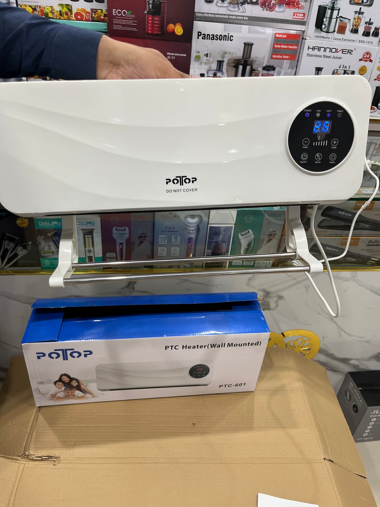 Lott imported high Quality Wall mounted. Heater . 2 in 1 . 2000 watt