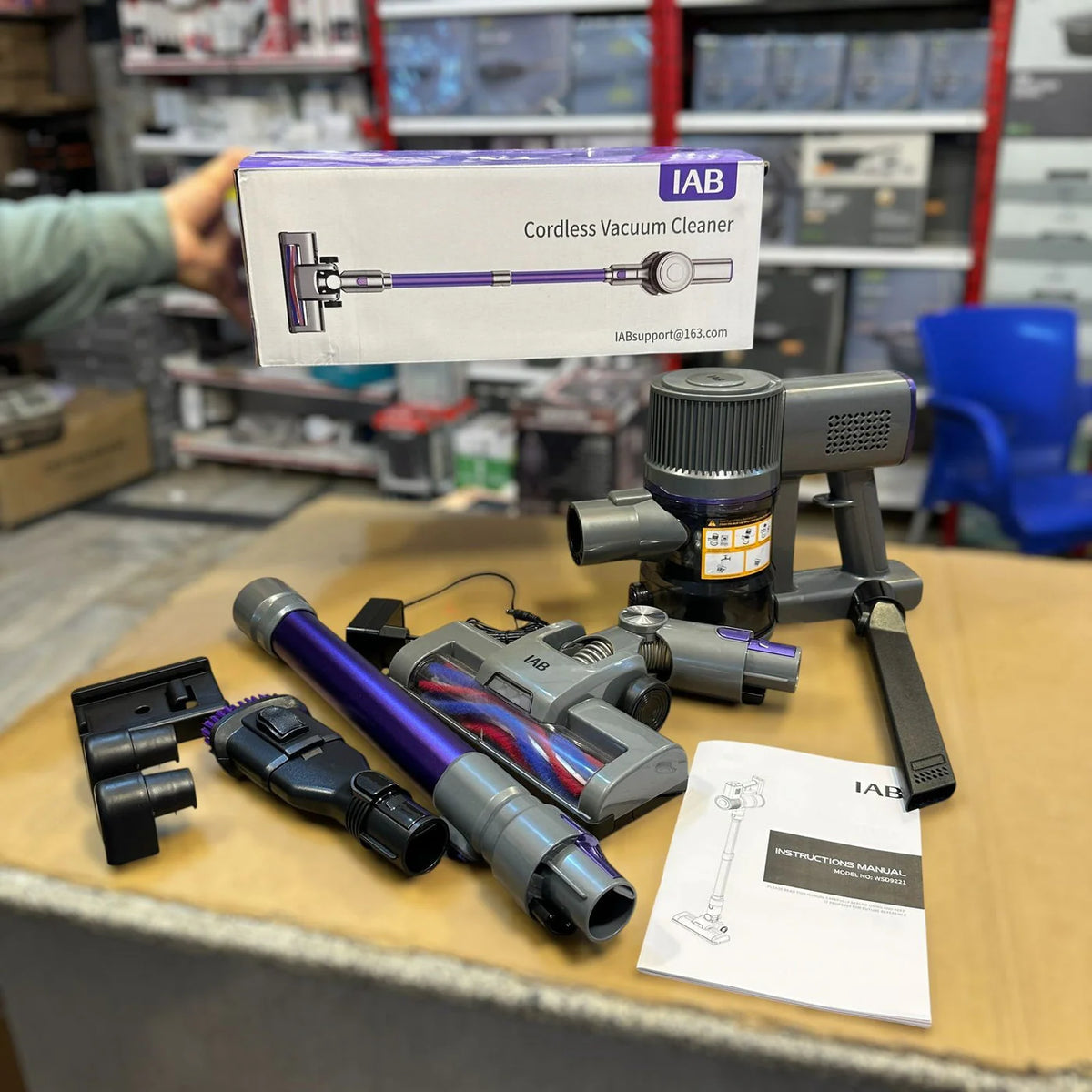 IAB German Lott imported Cordless Vacuume Cleaner . Rechargeable. Best Quality.vaccum