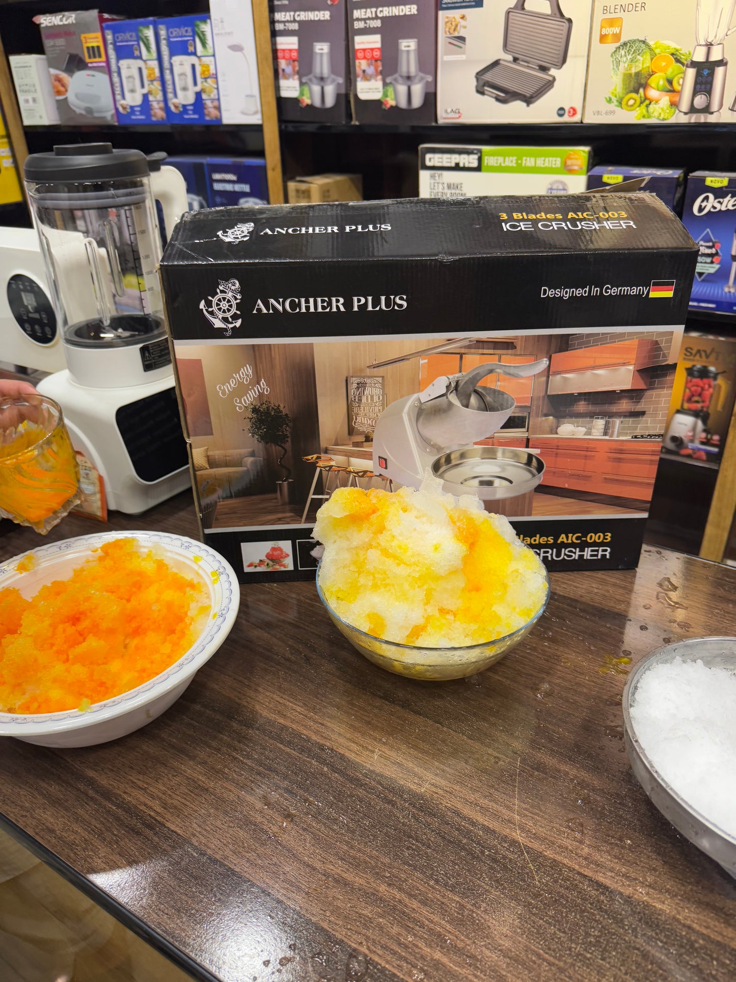 Ancher plus ice crusher . High Quality only 300 watt .