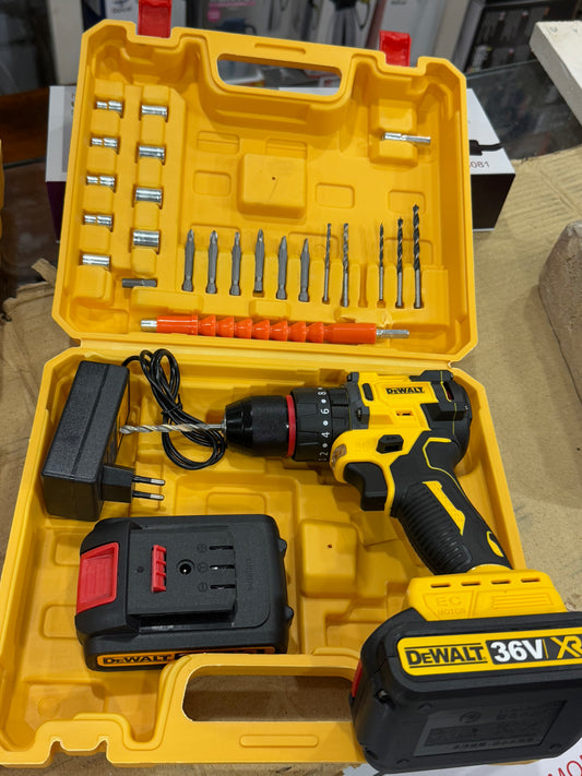 Dewalt Brushless 36 V drill machine high Quality. With 2 Battry