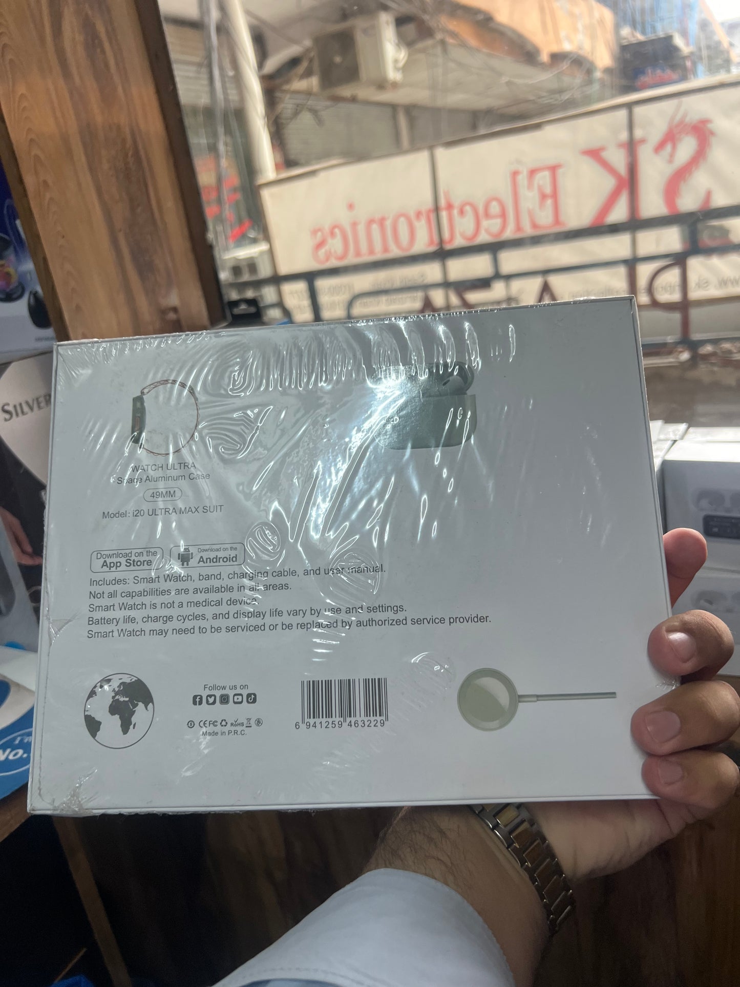 i20 ULTRA 2 MAX SUIT 10 IN 1 BOX | ULTRA SMART WATCH WITH AIRPODS PRO-2 BUFFER | 7 STRAPS- 1 WATCH - 1 AIRPODS - 1 CASE | BT CALIING SMART WATCH | LUXURY GIFT PACK